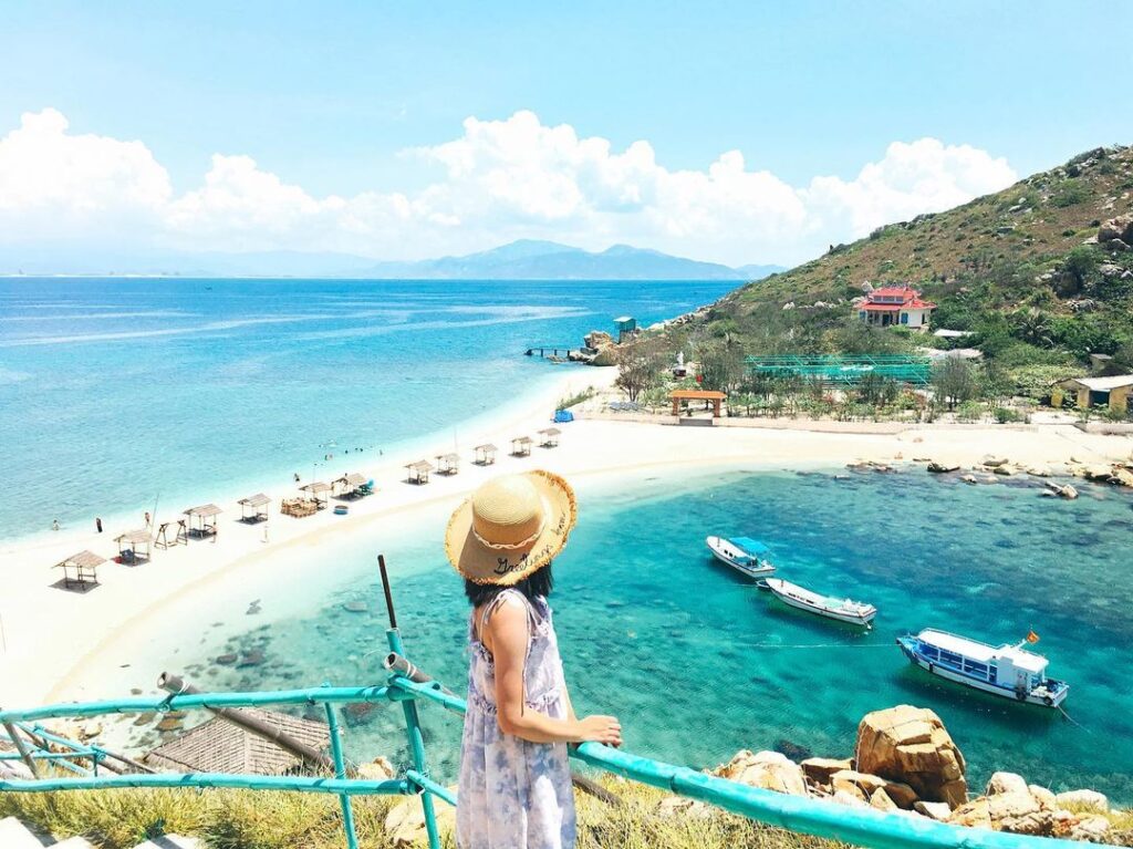 đảo yến nha trang